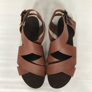 Candies Strappy Flat Sandals Size 8